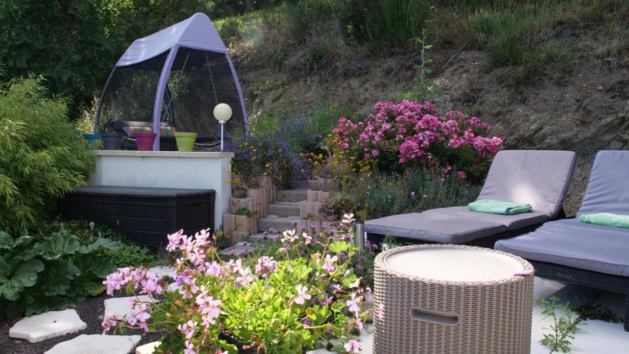 La Cadanise Bed & Breakfast Saint-Eloy-les-Mines Bagian luar foto