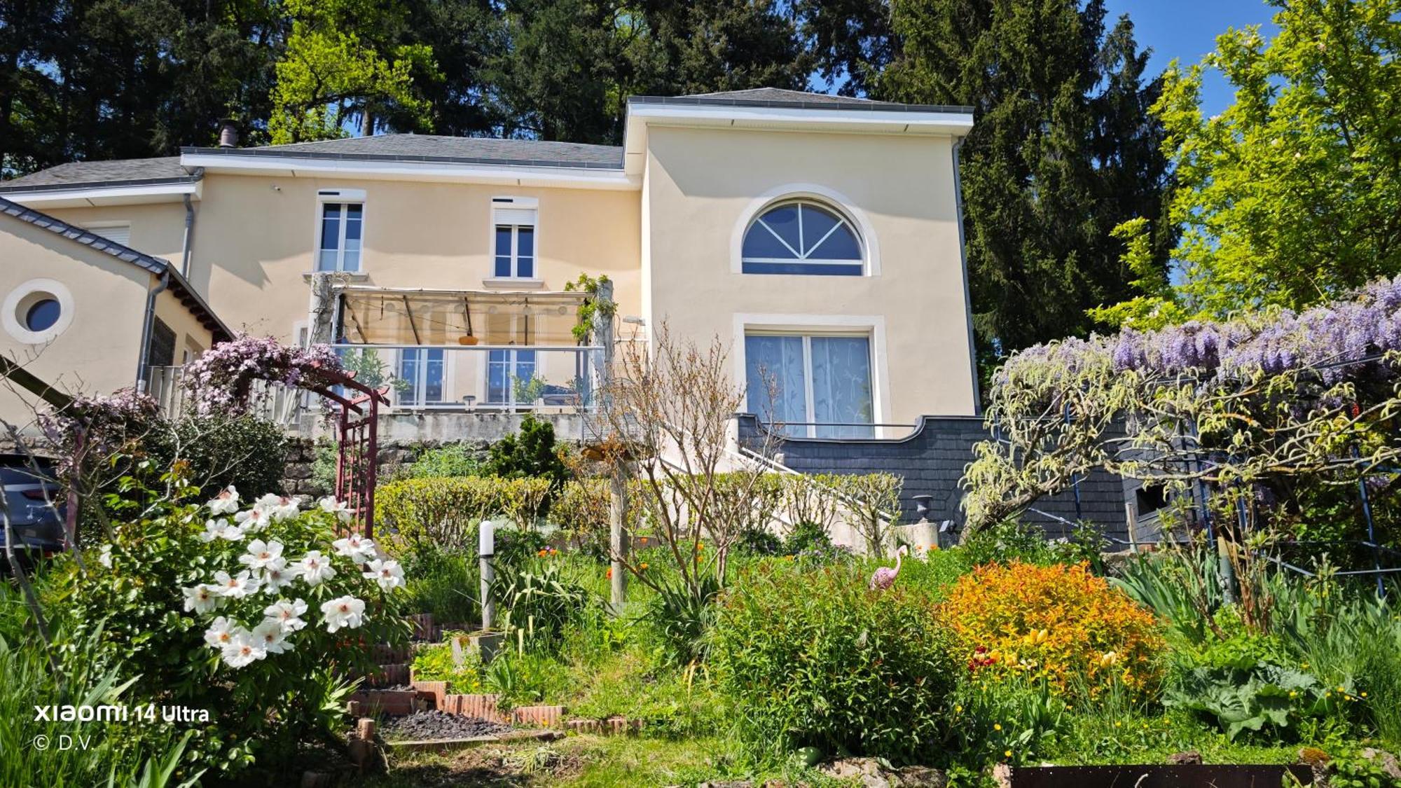 La Cadanise Bed & Breakfast Saint-Eloy-les-Mines Bagian luar foto