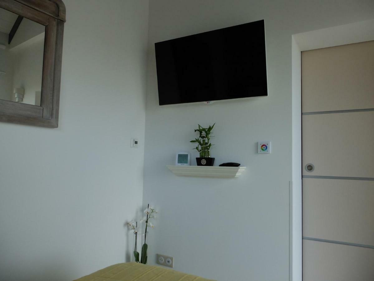 La Cadanise Bed & Breakfast Saint-Eloy-les-Mines Bagian luar foto