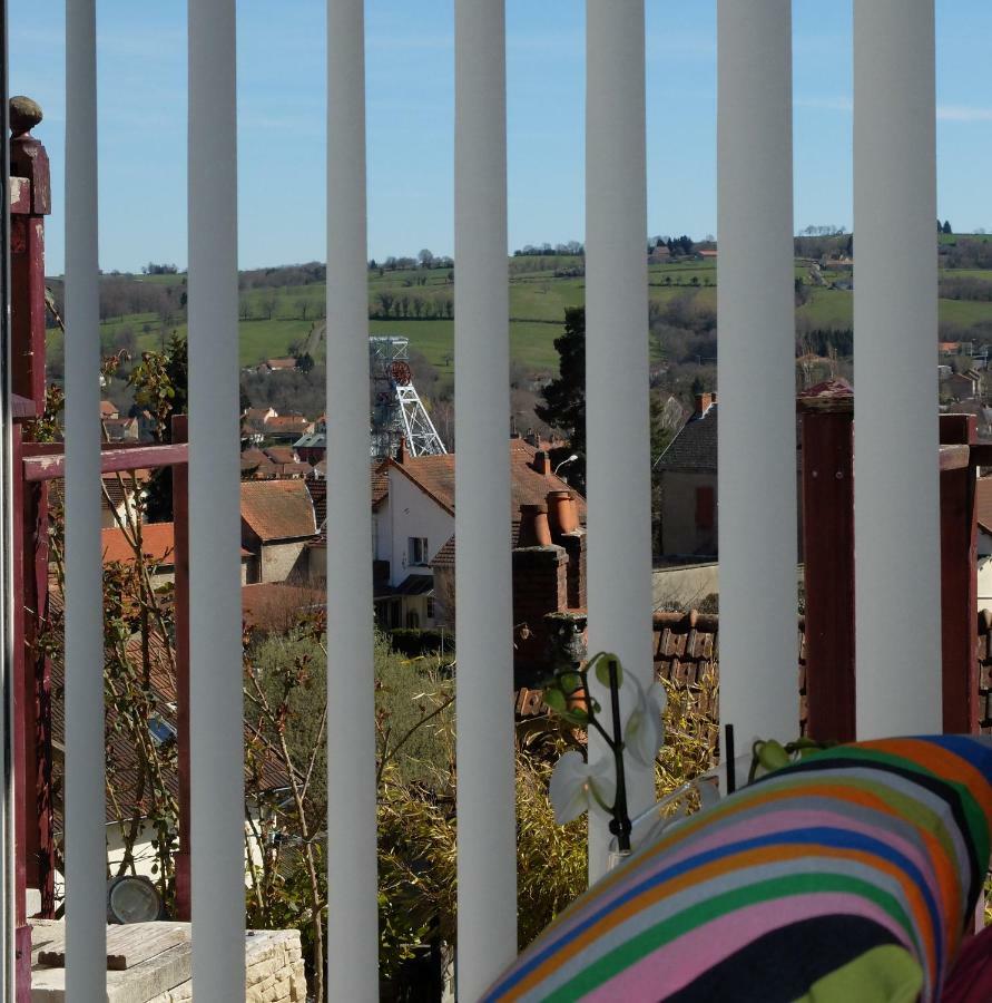 La Cadanise Bed & Breakfast Saint-Eloy-les-Mines Bagian luar foto