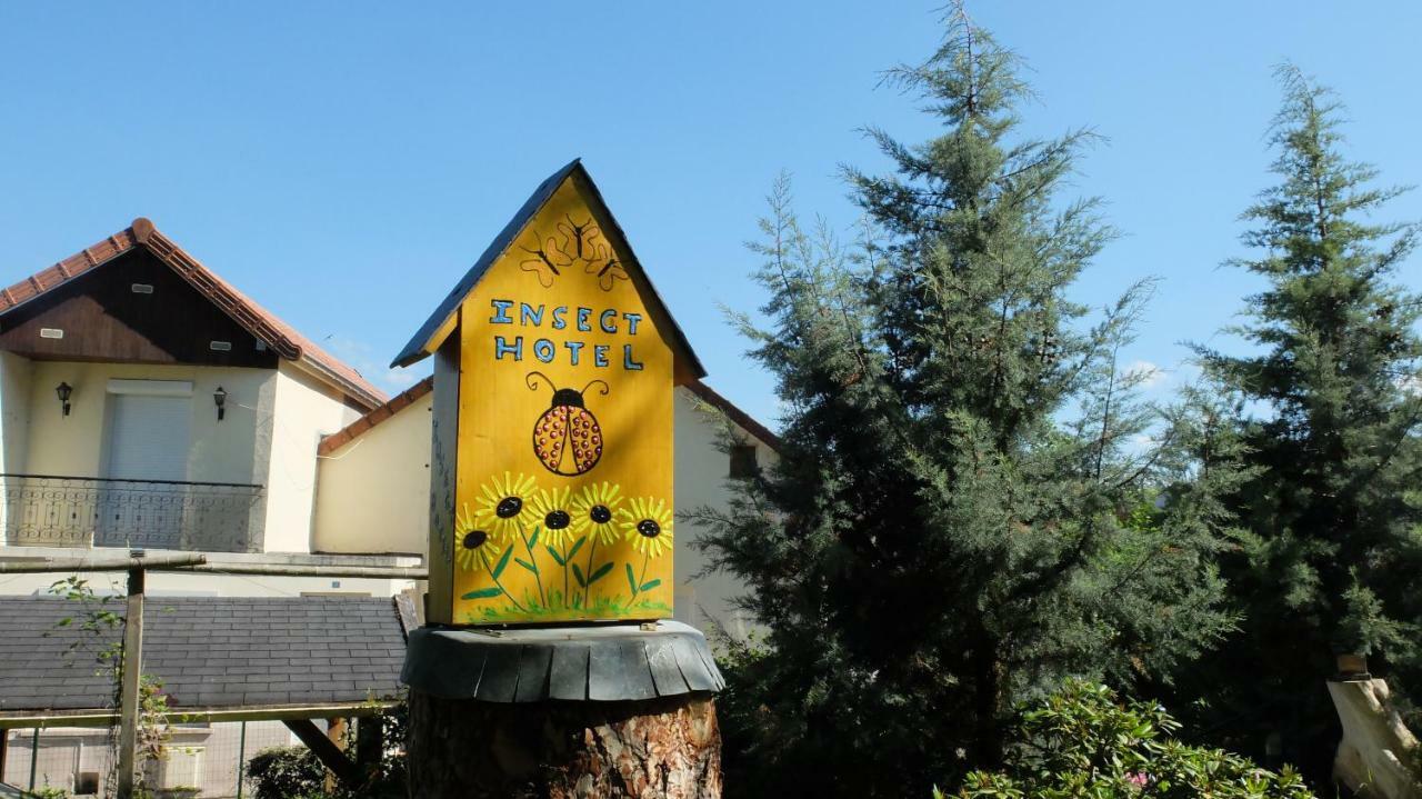 La Cadanise Bed & Breakfast Saint-Eloy-les-Mines Bagian luar foto