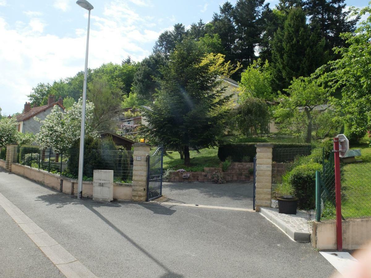 La Cadanise Bed & Breakfast Saint-Eloy-les-Mines Bagian luar foto